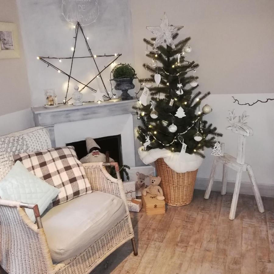 Chambre D'Hote Equestre Au Petit Bonheur Chateldon Bagian luar foto