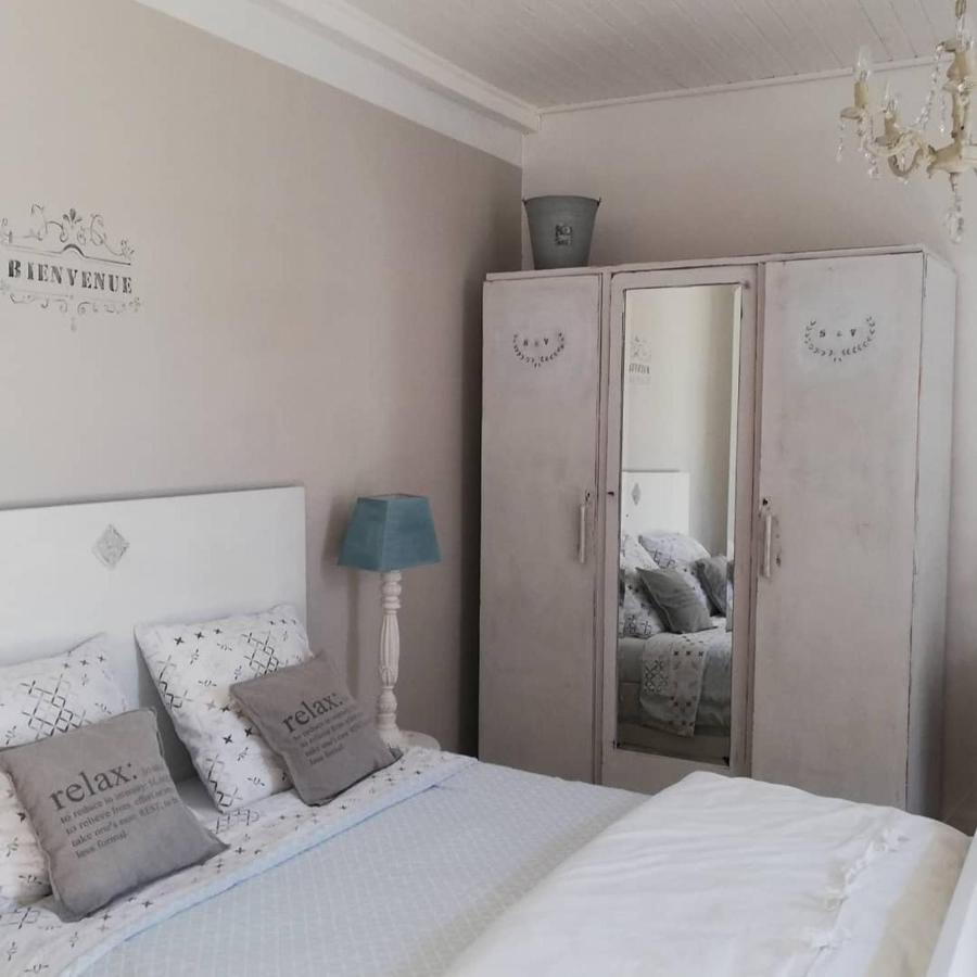 Chambre D'Hote Equestre Au Petit Bonheur Chateldon Bagian luar foto